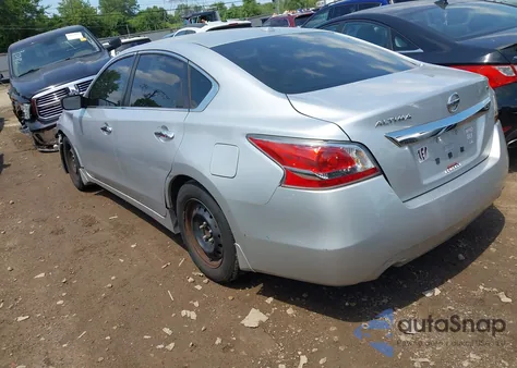 2015 Nissan Altima 2.5 S from USA, damaged, VIN 1N4AL3AP0FC267029
